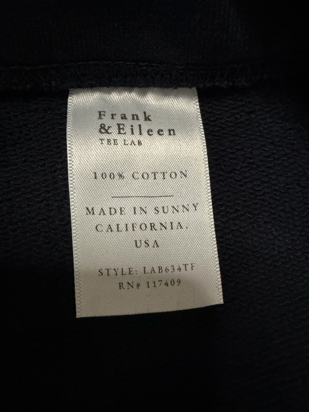 Frank & Eileen Navy
Cozy and comfy Catherine Wide Leg Sweatpants Cropped Large - Picture 6 of 12